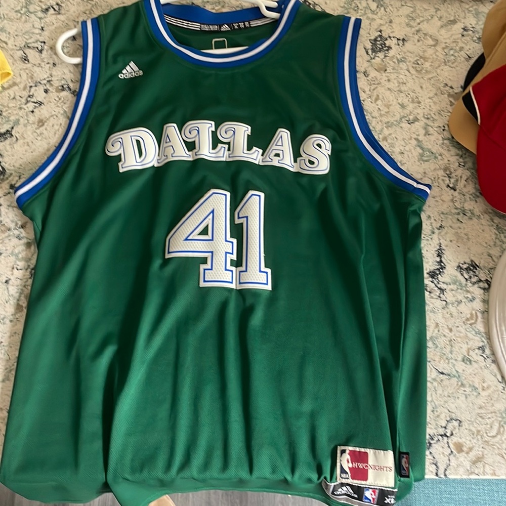 Dirk Nowitzki Dallas Mavericks Alternate Jersey